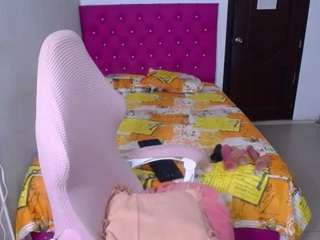 CherryLips live cam preview