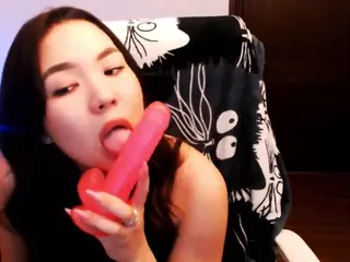 YukaCharm's Live Sex Cam Show