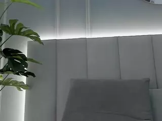 bonnie-bloom's Live Sex Cam Show