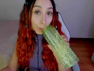 cristalmoonkat's Live Sex Cam Show