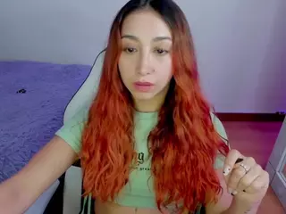 cristalmoonkat's Live Sex Cam Show