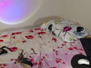 EmilyR0s33 live cam preview