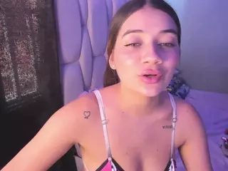 KittyKlum's Live Sex Cam Show