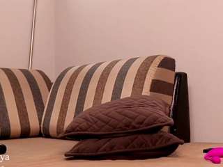 Live webcam model lusty-freya on Soda Cams