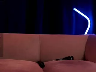 Lusty-Freya's Live Sex Cam Show