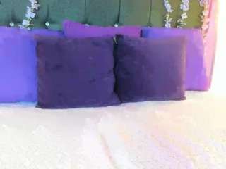 sarita-play webcam