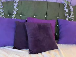 sarita-play's Live Sex Cam Show