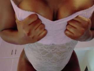 tiffanycandy23