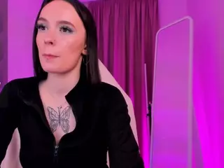Trenderin's Live Sex Cam Show
