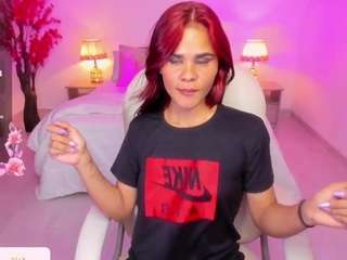  anniiee-smith chat room