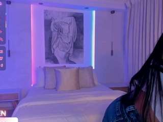 anniiee-smith Live Webcam on CamSoda