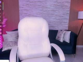 anniiee-smith webcam model