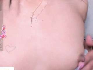 anniiee-smith webcam