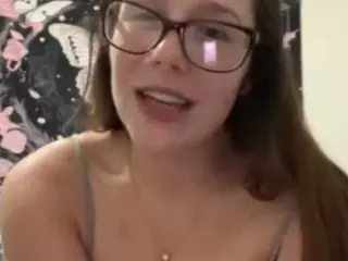MacieLynn24's Live Sex Cam Show