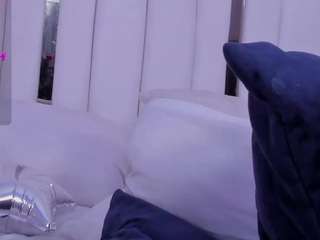 mia-nickole webcam