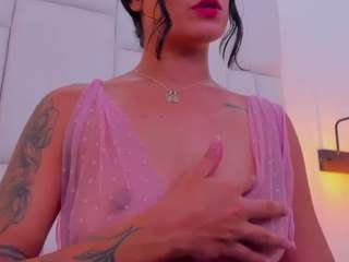 mia-nickole