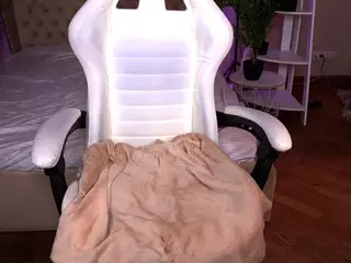 MilaMoonn's Live Sex Cam Show