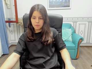 mollyowens from CamSoda is Freechat