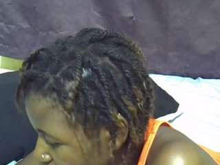 AFRI-QUEEN live webcam show