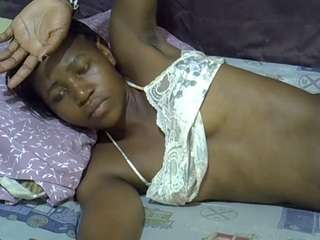 AFRI-QUEEN