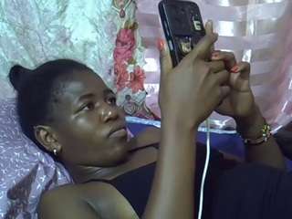 AFRI-QUEEN