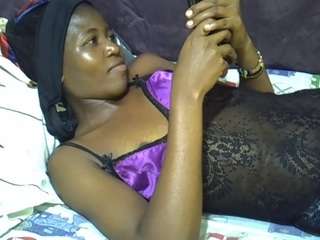 AFRI-QUEEN live cam preview
