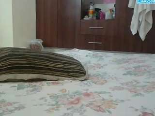 ebony-bellah webcam