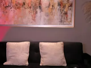 Mya Ravachi's Live Sex Cam Show