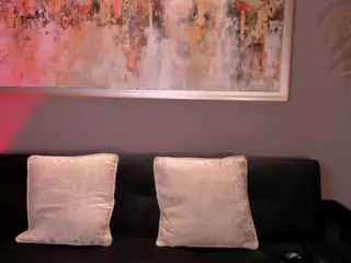 Mya Ravachi's Live Sex Cam Show