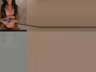 Mya Ravachi's Live Sex Cam Show