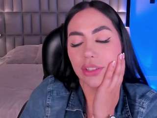 zaraapearce live webcam show