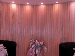 ZaraaPearce live webcam show