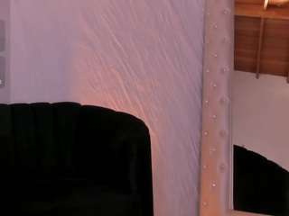 ZaraaPearce live cam preview