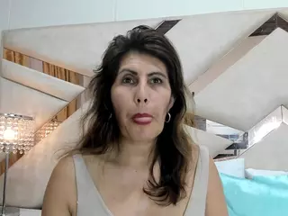 eva-loretti's Live Sex Cam Show