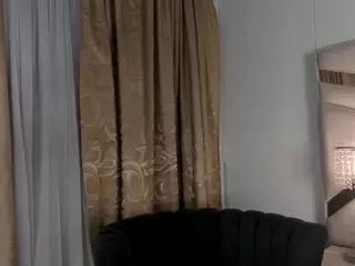 eva-loretti's Live Sex Cam Show
