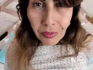 eva-loretti's Live Sex Cam Show