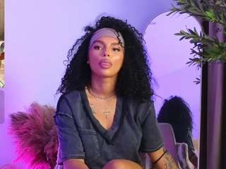 kimibrowny Live Webcam on CamSoda