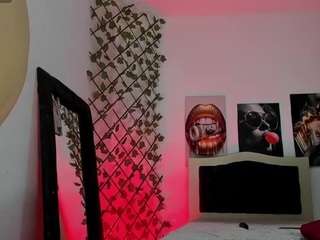 arthur-mini's CamSoda show and profile