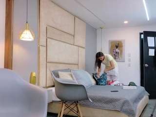 ashleytaylor1 webcam model