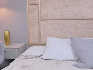 ashleytaylor1 live webcam show