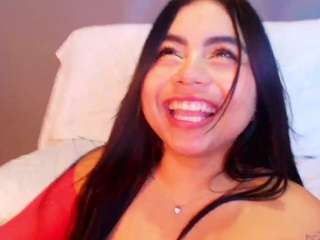 jade-brunnette