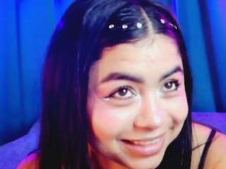 jade-brunnette