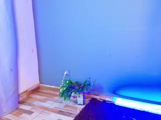 Jade Brunnette's Live Sex Cam Show