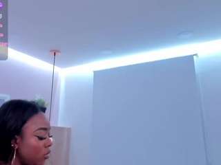 miia-schwarz webcam