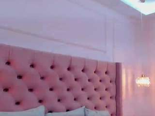 miia-schwarz Live Webcam on CamSoda