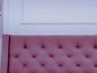 miia-schwarz Live Webcam on CamSoda
