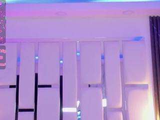 miia-schwarz Live Webcam on CamSoda