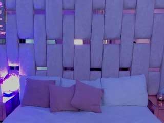 miia-schwarz Live Webcam on CamSoda