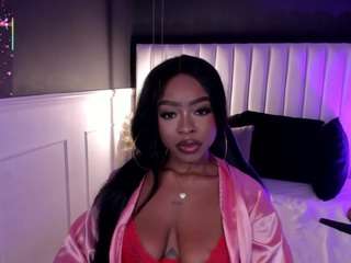 miia-schwarz Live Webcam on CamSoda