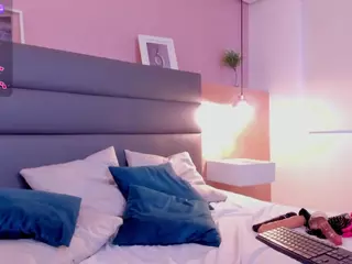 miia-schwarz's Live Sex Cam Show